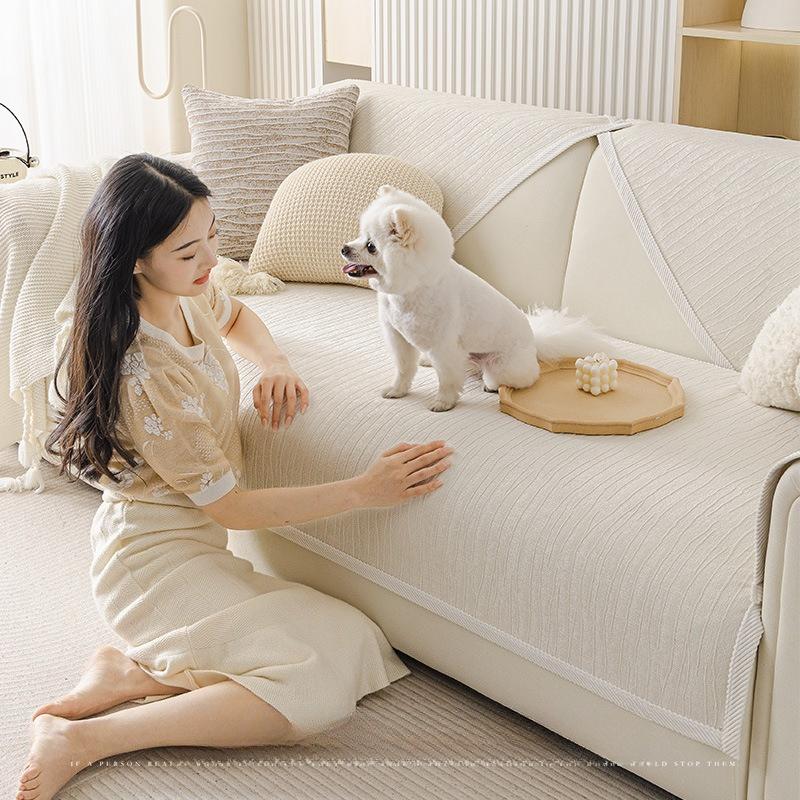 Cream Wind Sofa Cushion Is Universal In All Seasons  New Winter Light Luxury Non-Slip Advanced Leather Sofa Cover Cover Cloth