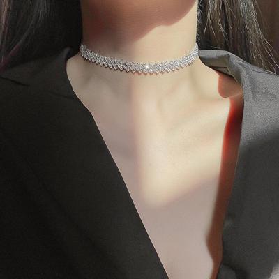 Elegante Voll-Diamant-High-End-Choker-Halskette für Damen - Trendige Schlüsselbein-Kette