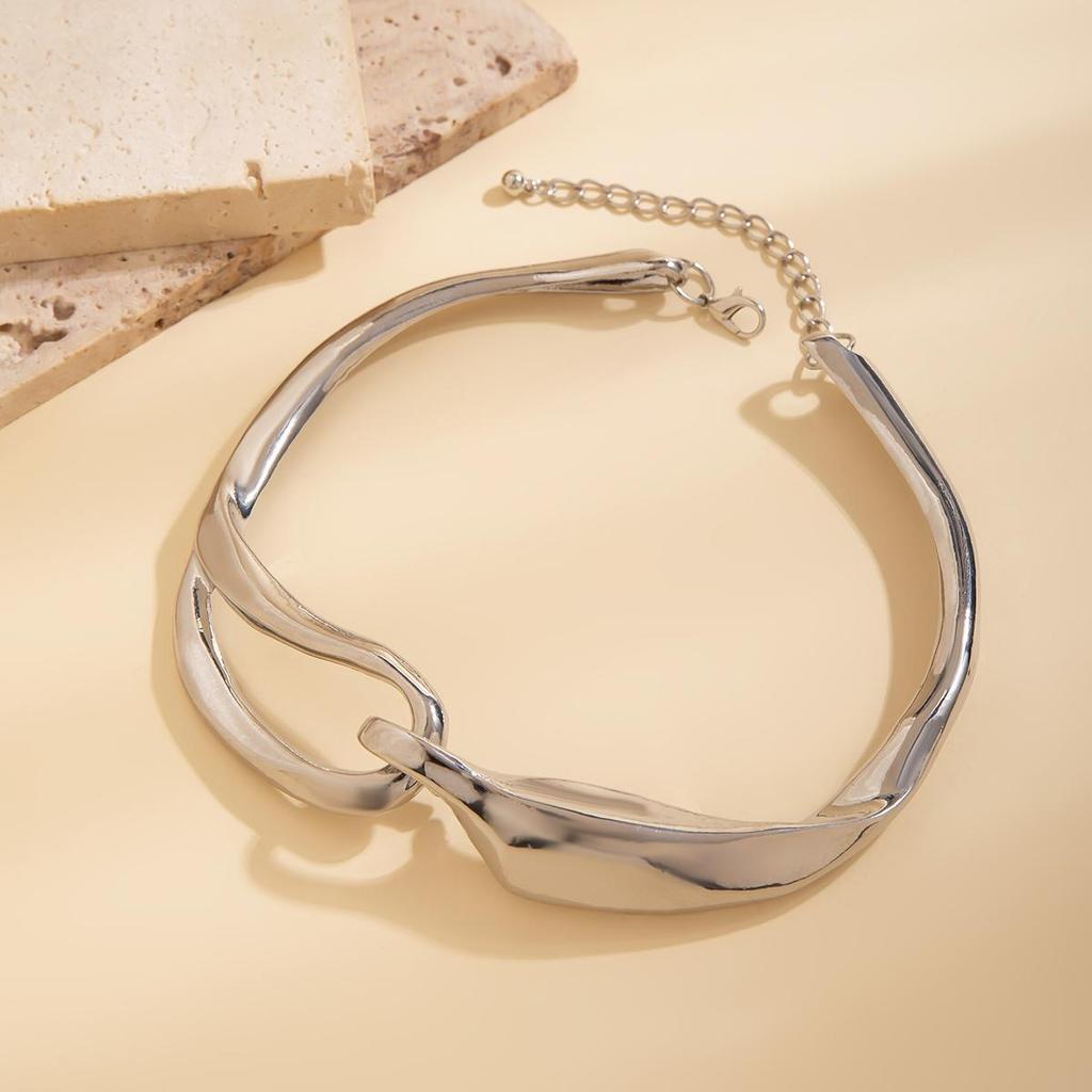 Abstrakter Punk-Stil Kragen für Damen, Personalisierte Geometrische Süße und Coole Schlüsselbeinkette, Nischendesign-Accessoires.