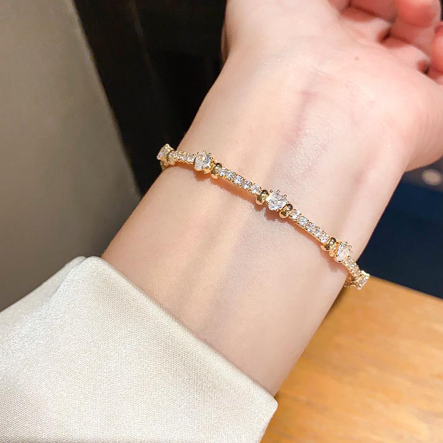 ZAKOL Korean Fashion Sparkling Geometric Heart Zirconia Bracelets for Women Elegant Wedding Party Jewelry Birthday Gift