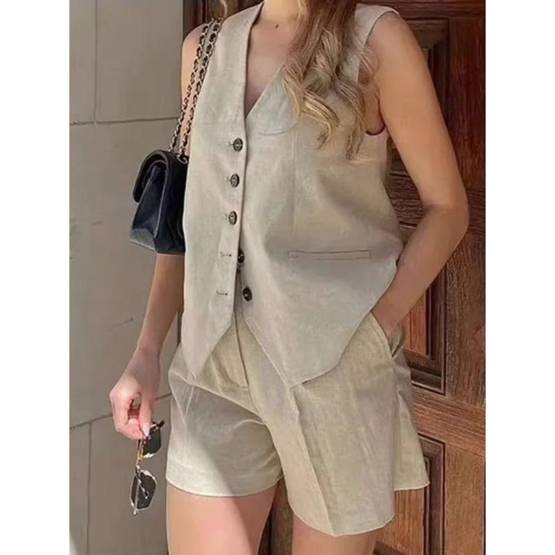 Sleeveless Vest and Hot Pants Set Solid Sleeveless Vest Vest Hot Pants Set