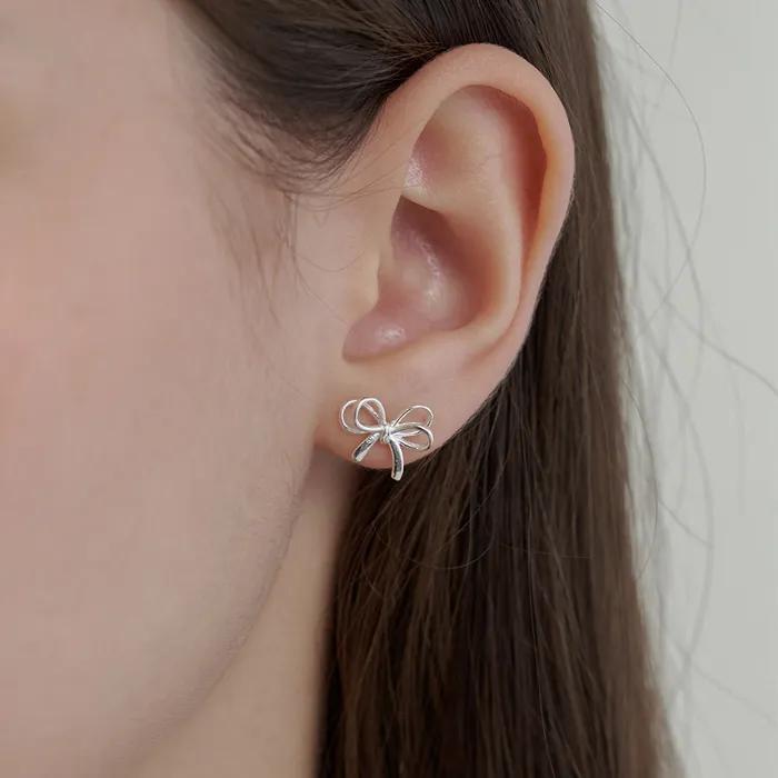 Double ribbon Earring