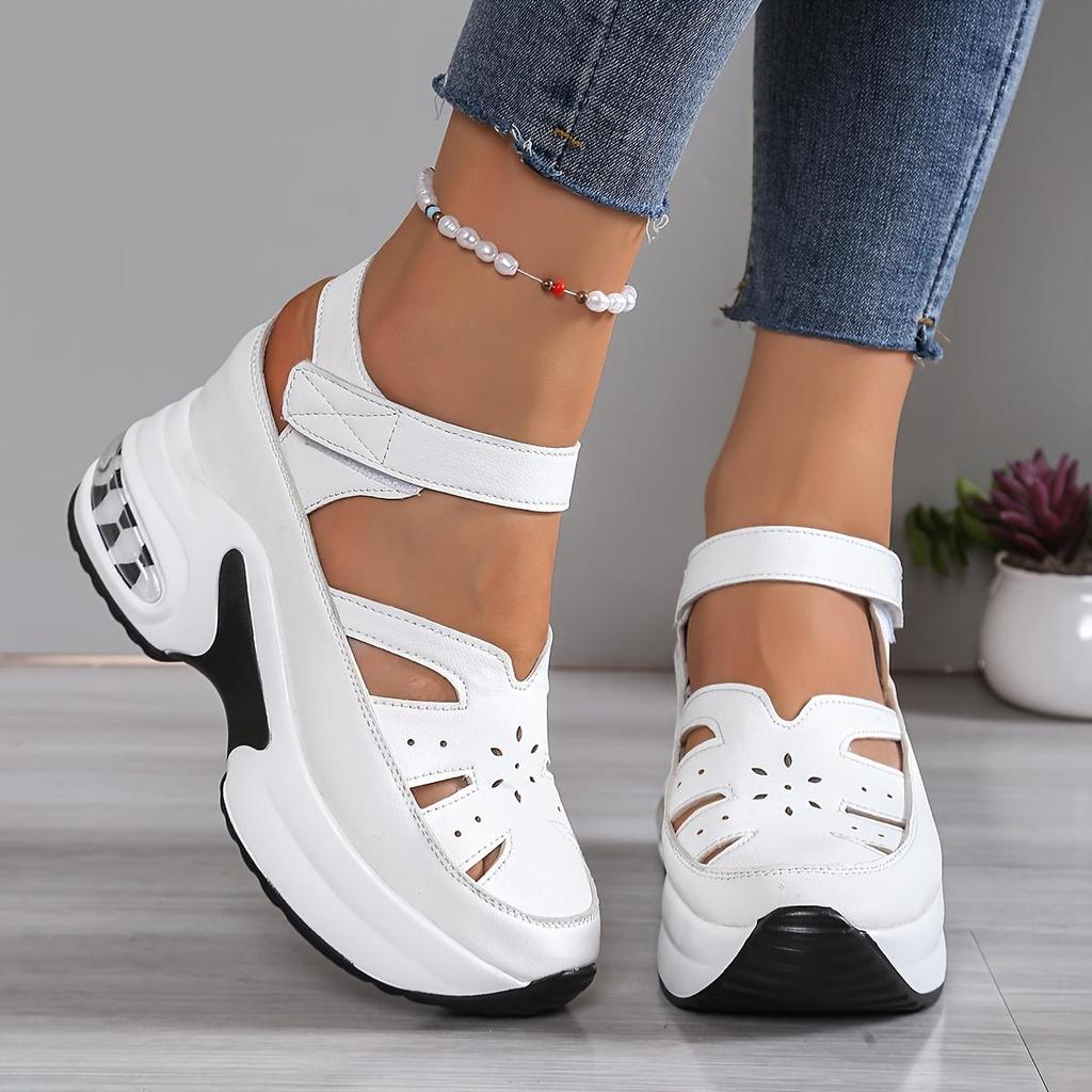 Lässige Synthetik-Sandalen mit atmungsaktivem Cut-Out-Design und dicker Luftpolstersohle