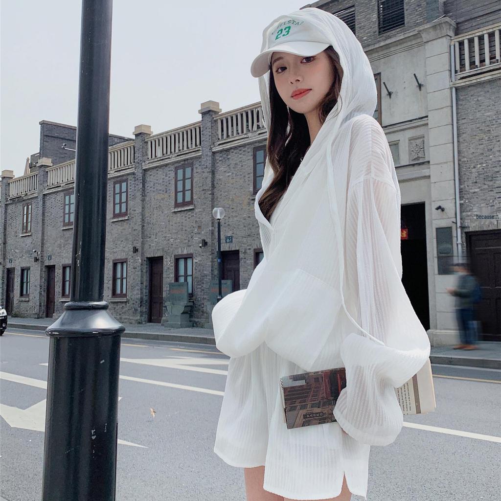 2025 Women's Summer Sun Protection: Loose White Hooded Long-Sleeve Top & Shorts Two-Piece Set