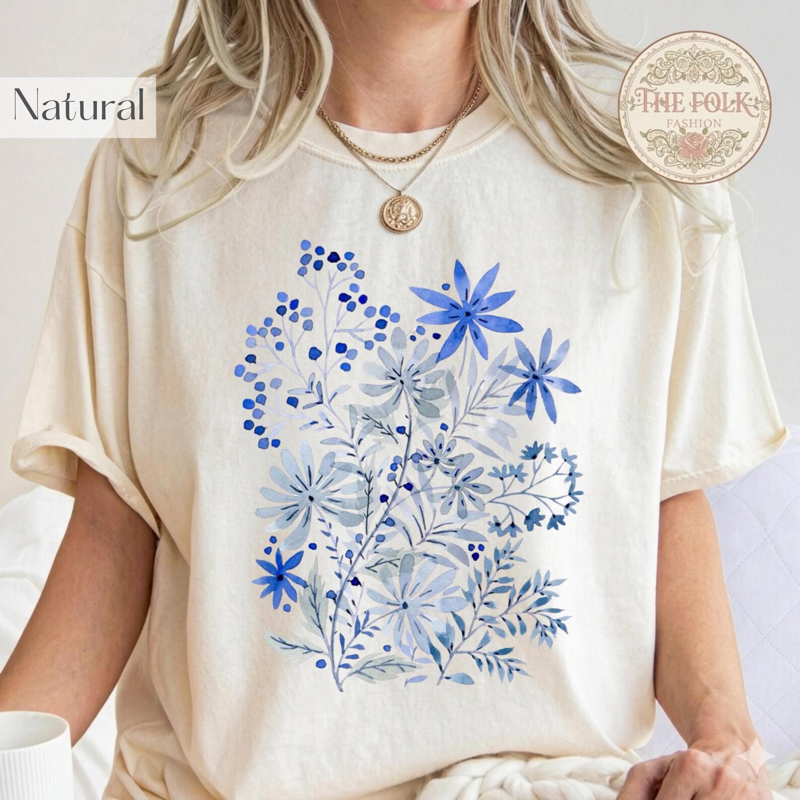 Blue Watercolor Wildflower Shirt, Botanical Floral T-Shirt, Cottagecore Aesthetic Clothes, Nature Lover Gift, Vintage Meadow Tee, Summer Top 3XL