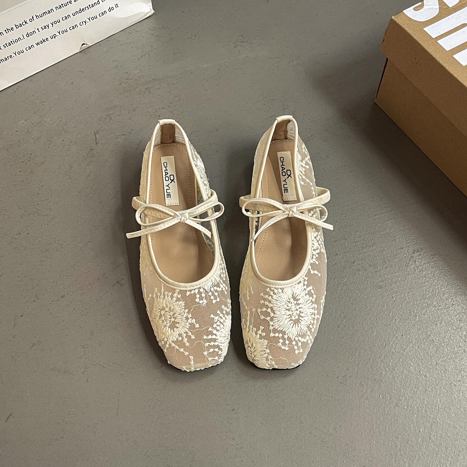 

Нежный ветерок, туфли Мэри Джейн, весна и лето, французские элегантные полые кружевные одинарные туфли с неглубоким горлом, увеличивающие высоту, вечерние туфли 40 бежевый