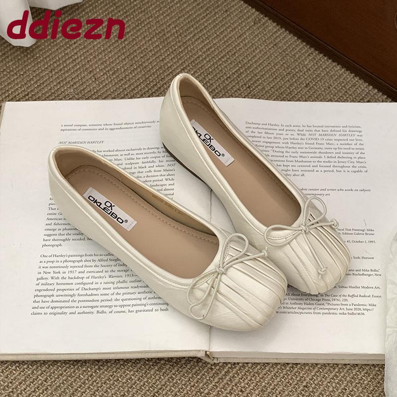 Fashion Fashion Butterfly-Knot Women Flats Slip On Shoes Round Toe Female Footwear With Height Increasing Ladies Flats Shoes lady