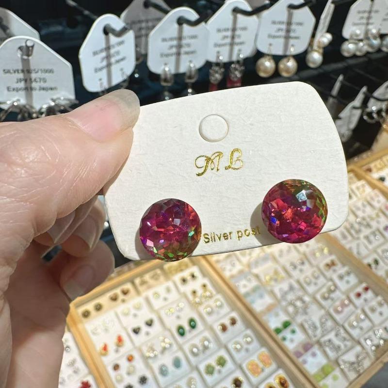 Unique Contracted Exaggerated Earrings Seven Color Restoring Ancient Ways Is Dazzle Colour Earrings Delicate Earrings