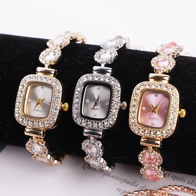 2025 New Women Luxury Watch Fashion Square Shape Women Diamond Adjustable Strap Bracelet Quartz Wristwatches Relogios Feminino
