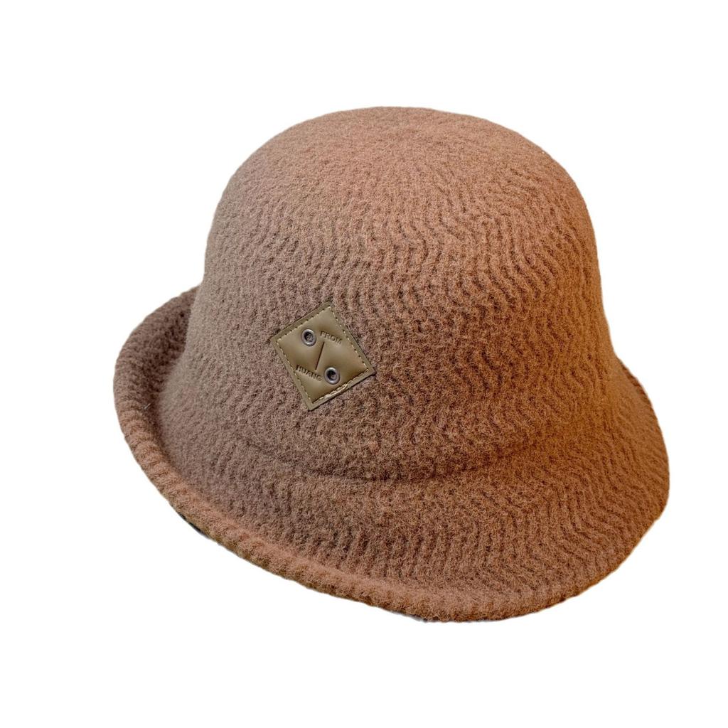 Autumn and Winter Versatile Leather Label Fisherman Hat Stylish and Fashionable Bucket Hat Foldable Warm and Windproof In Winter