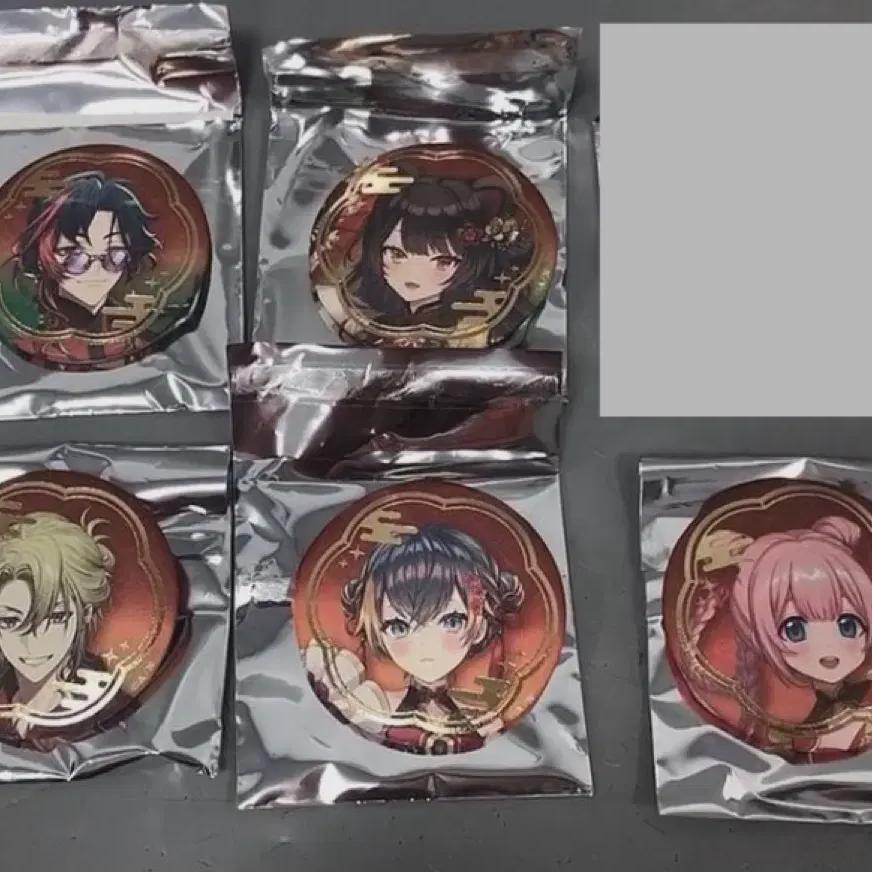 

Niji Sanji Chinese New Year Can Badge Inuitoko Kaisei Suosango Petra Gurin Luca