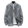 Gestrickte Langarm Herren Strickjacke Herbst Winter Geometrisches Muster Stehkragen Pullover Mantel Oberbekleidung