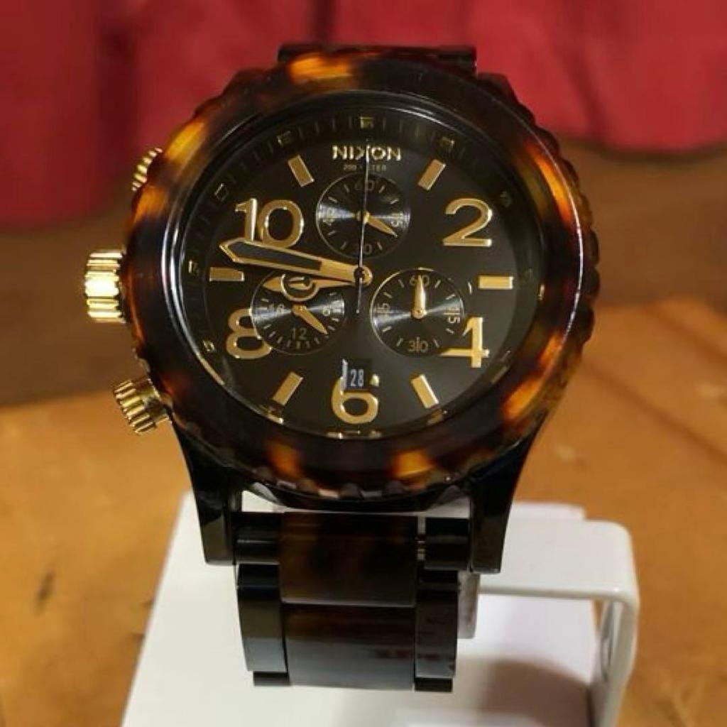 Used NIXON THE 42-20 CHRONO Tortoiseshell pattern New battery
