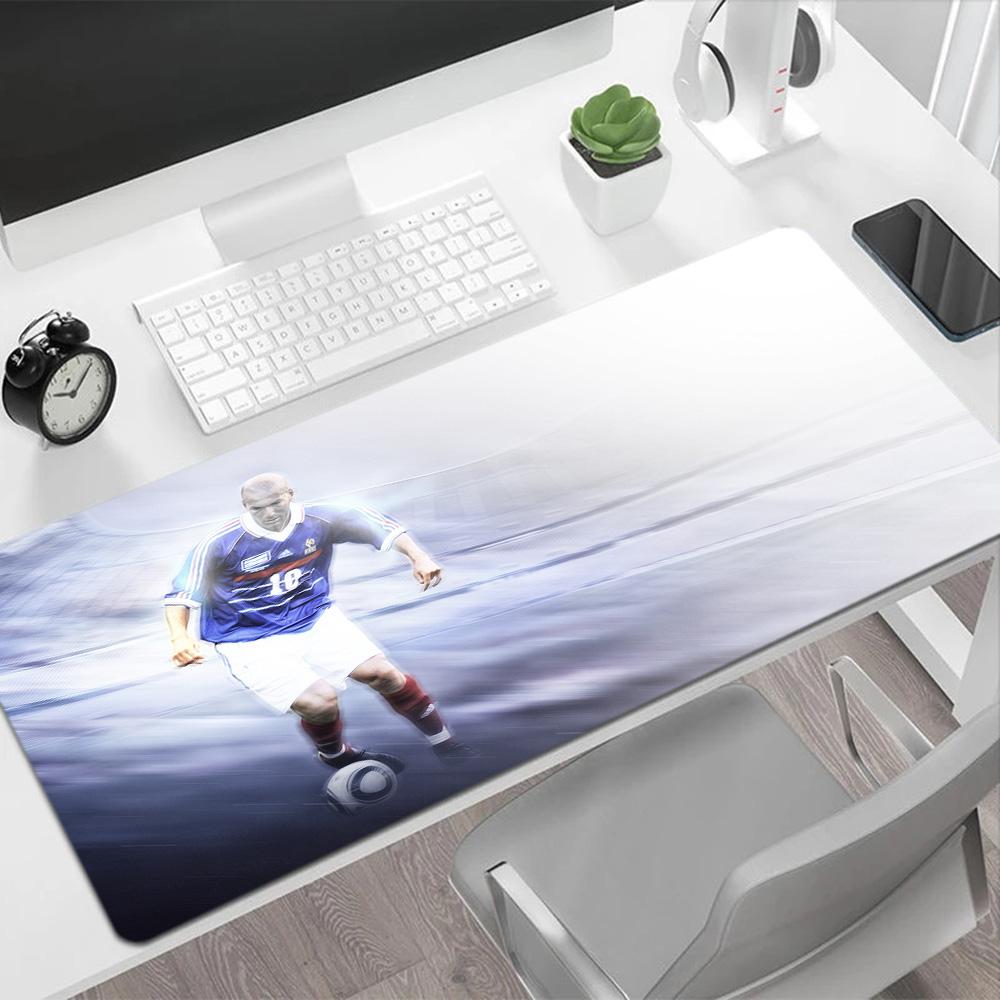 Arsenal Player Celebration Large Mouse Pad Desk Mat Desktop Mouse Pad Non-Slip Rubber Bottom Office Desk Accessory