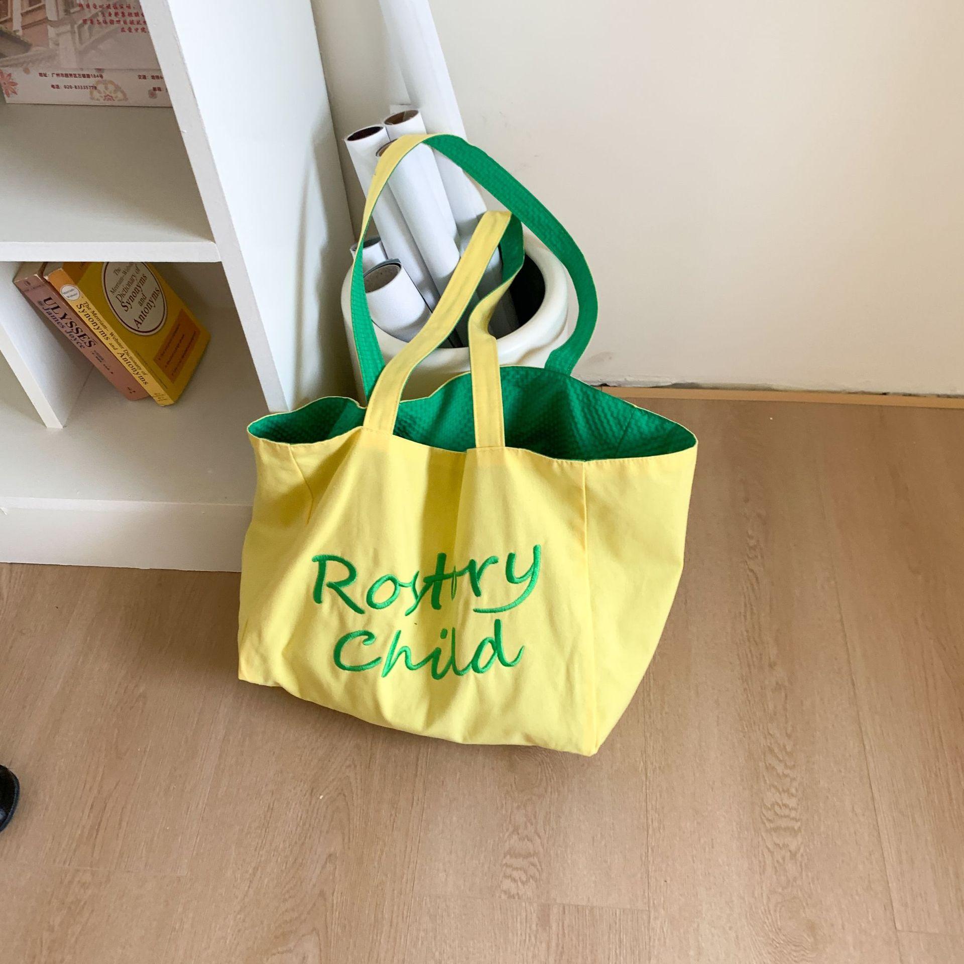 

Женская сумка-тоут 2025 лето тканевая сумка большой вместимости на плечо вышитые буквы двусторонняя ленивая тканевая сумка жёлтый