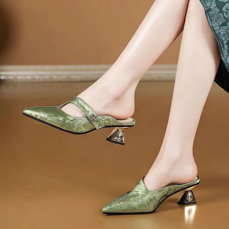 

Модные FHC 2024 Новые Шлепанцы на Среднем Каблуке из Микрофибры, Женские Тапочки, Летняя Обувь, Закрытый Заостренный Носок, Надеть, Зеленый, Серебристый, Дропшиппинг 35 зелёный