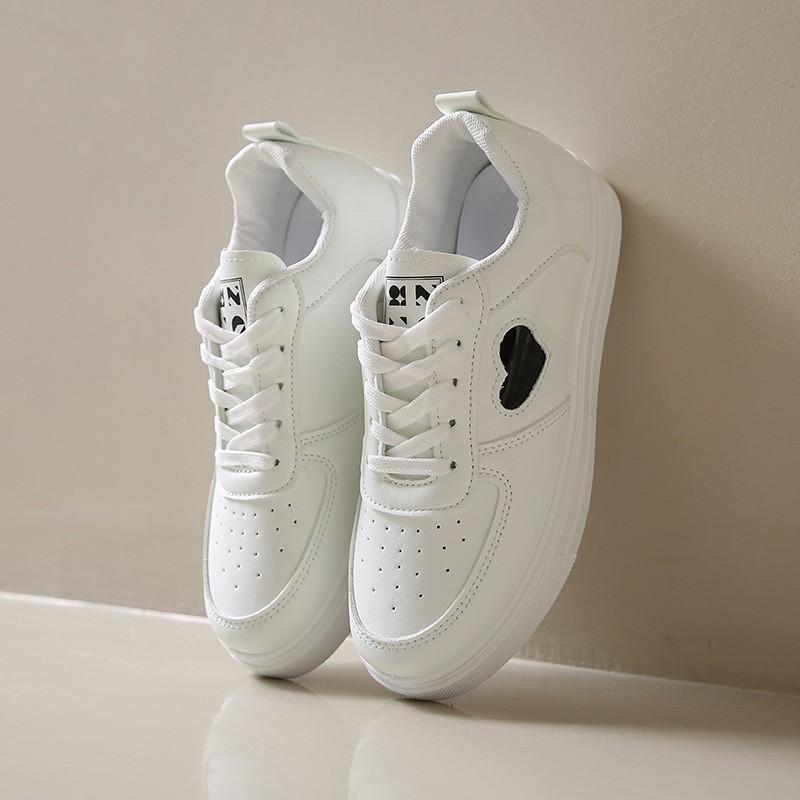 

Білі кеди жіночі інс тренд весна 2025 нові універсальні повсякденні зручні спортивні маленькі білі кеди жіночі 40 чорний