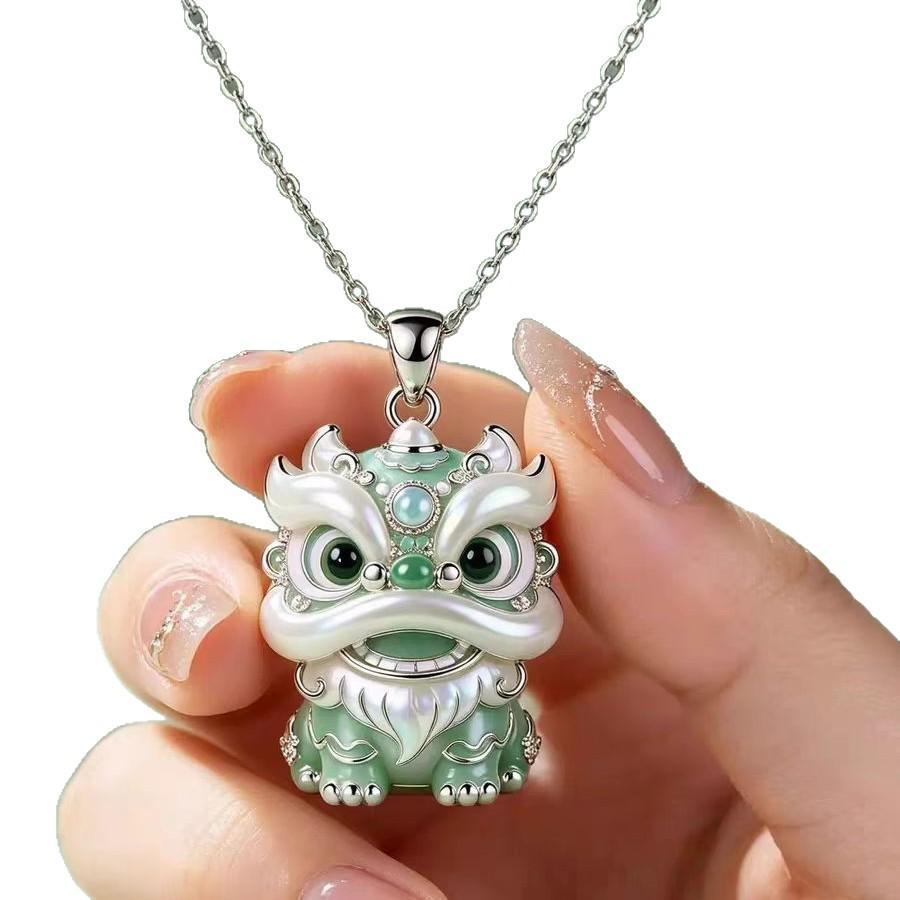 "Swiss Beast Lion Dance" Mengqu Lion Dance Niche Light Luxury Pendant Guochao Necklace Versatile Premium Daily Accessories