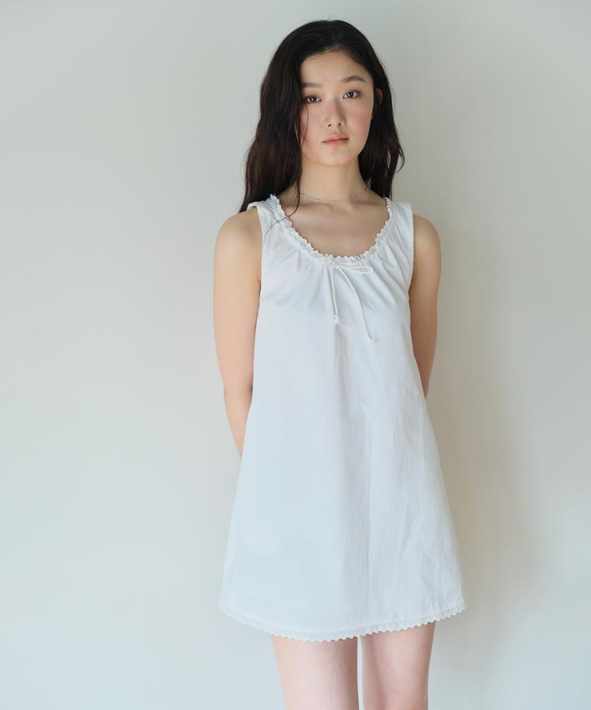 Hombadittingjeu Lace Sleeveless Dress (White)