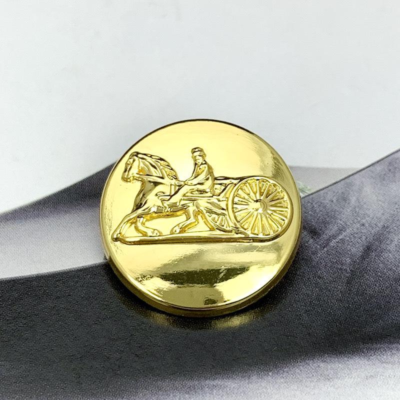 New High -Grade Metal Carriage Shirt Buttons Hand -Sewn Buttons Small Fragrance Style Retro Windbreaker Buttons Decorative