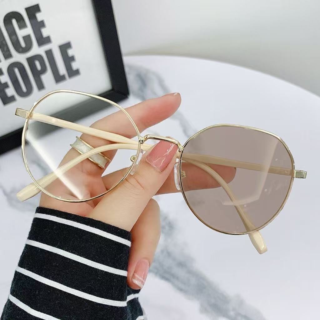 Plamis Pochromic Anti Radiation Metal Computer Glasses Anti Blue Light Eyeglasses For Women/Men