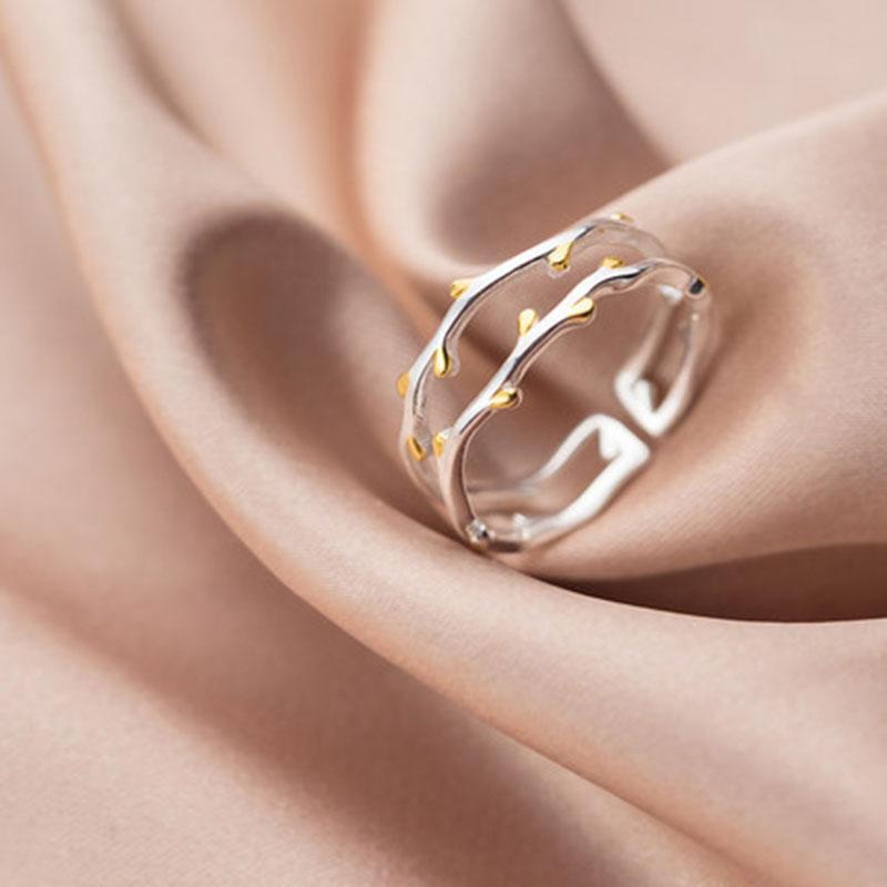 2025 New Creative Branch Gold Color Leaves Rings for Women Minimalist Retro Opened Rings Party Wedding Jewelry Birthday Gift