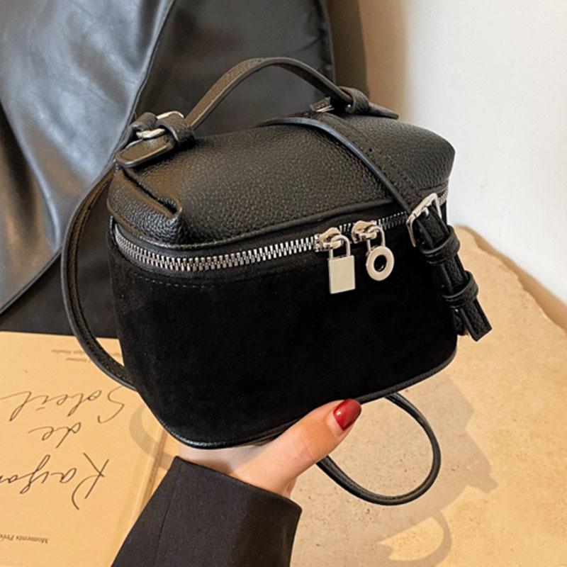 

Fashion portable small square bag women s new box bag niche high-end exquisite versatile messenger bag чорний