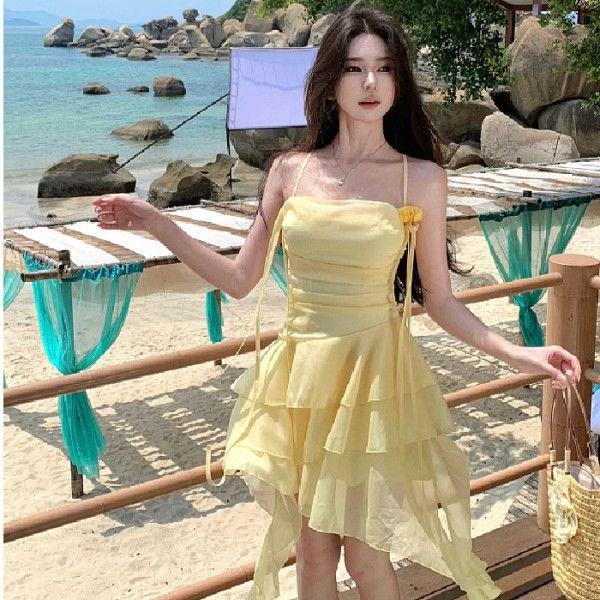 2026 Sweet Girl Yellow Irregular Halter Mini Skirt for Summer Beach Vacation