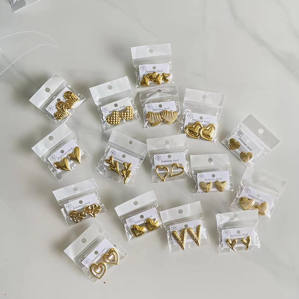 18K Gold Plated Stainless steel Waterproof Heart Stud Earrings, Bold Vintage Chunky Jewelry for Women