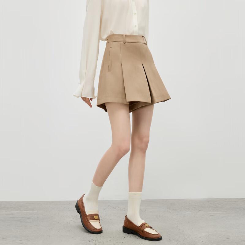 Women's Versatile Slim Fit Casual Suit Shorts