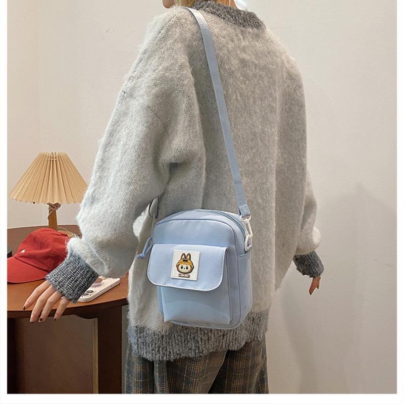 Small Bag Female Cartoon Girl Student Shoulder Bag Versatile Mobile Phone Bag Travel Small Satchel Fashion Messenger Bag