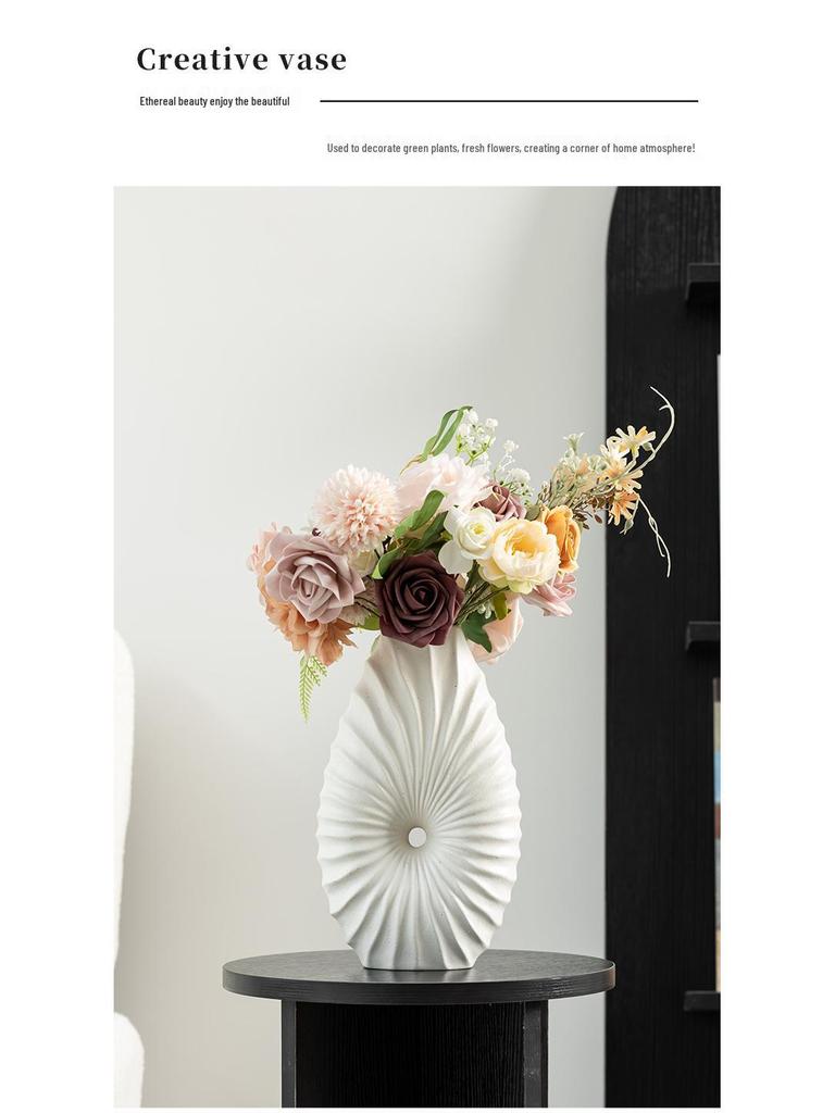 Creative Soft Style Pointed Mouth Ceramic Vase - Simple Desktop Ornament