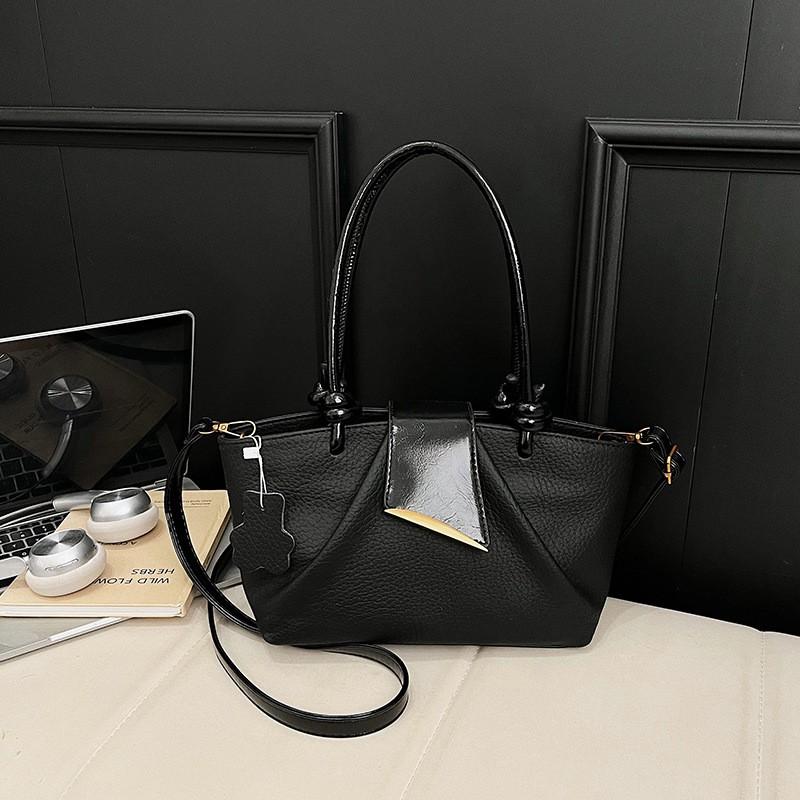 Stylish Korean Chic PU Tote Bag Women Soft Medium Size Crossbody Shoulder With Zip Interior Pockets