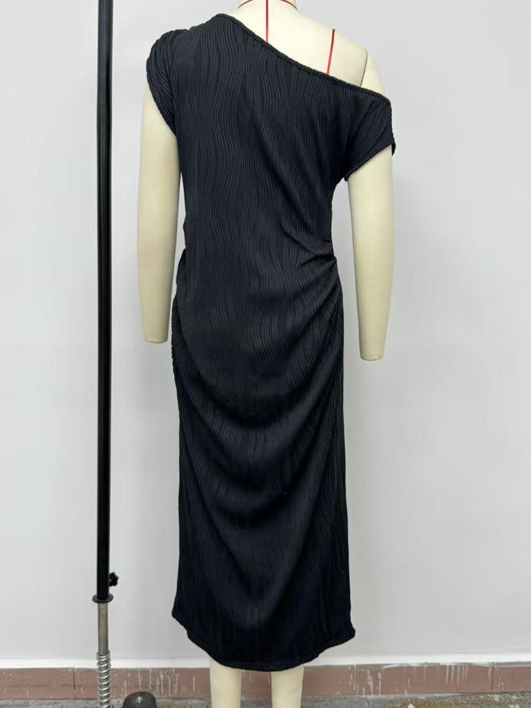 2025 Chic Water Ripple One-Shoulder Dress for Women