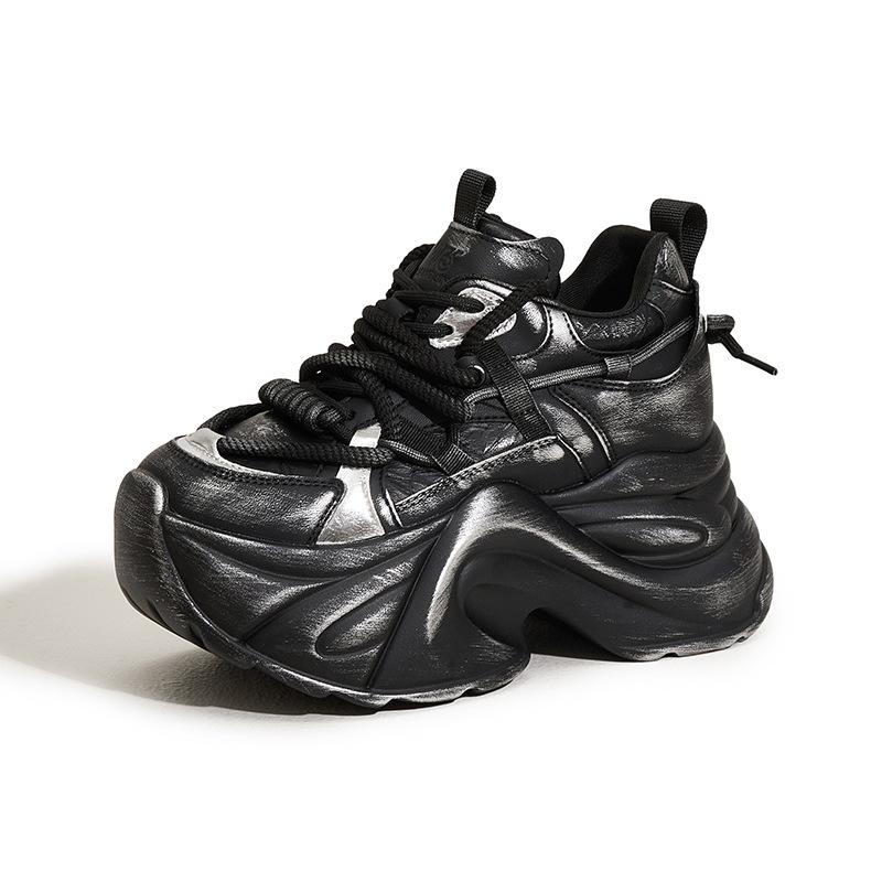 Inner Height Increase Dad Shoes Women's 2025 Spring New Versatile Platform Shoes Retro Old Dirty Shoes 9cm Women's Shoes