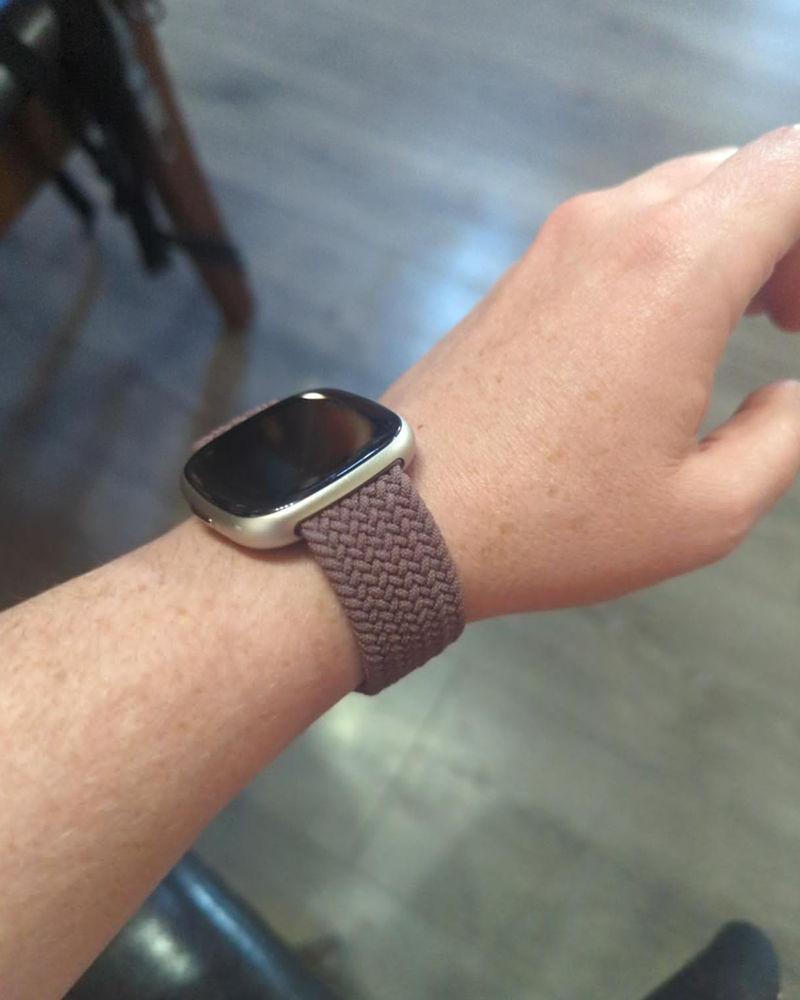 Weiches atmungsaktives verstellbares Schnellverschluss-Armband für Fitbit Versa4 3 Sense2 Versa2 Lite Sportband Herren Damen