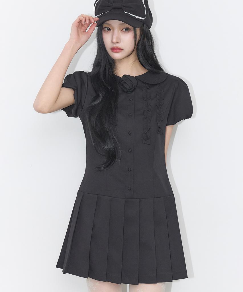ILLIGO Rose Pleated Mini Dress Black