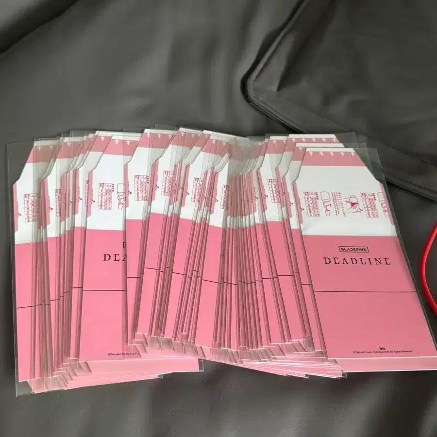 [Limited Edition] BLACKPINK QQ Mew Limited group Polaroid cards for direct events