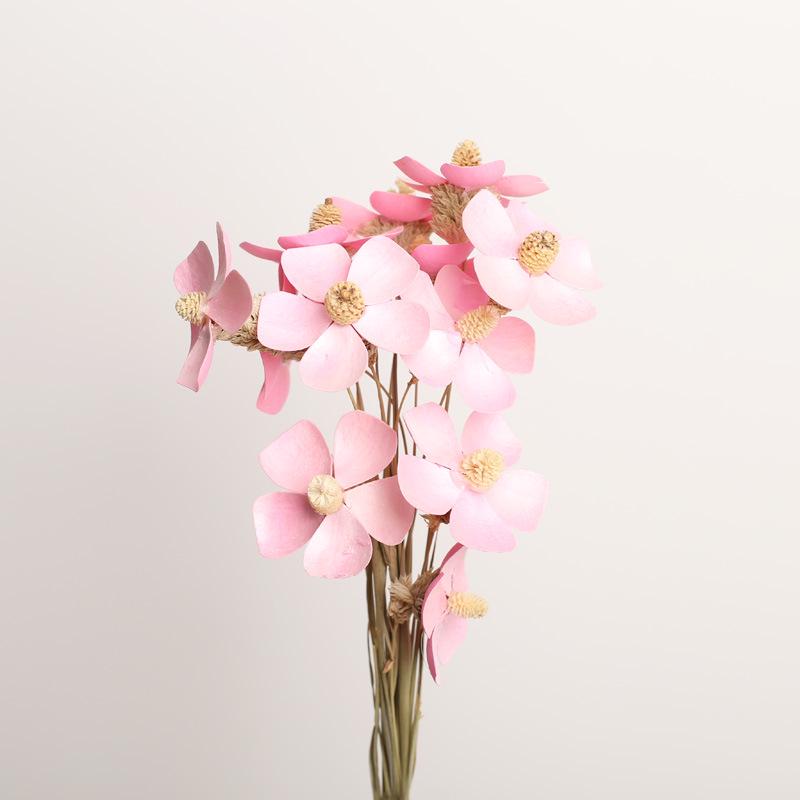Yunnan Dried & Immortal Flowers Bouquet: Baby's Breath, Roses, Forget-Me-Nots for Home & Homestay Decor