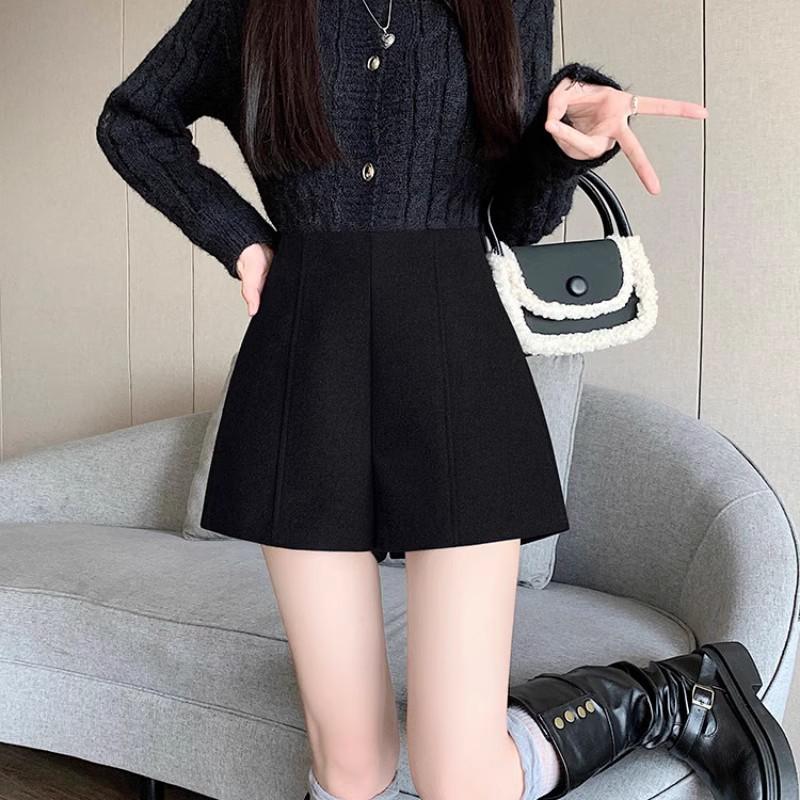 

Women s High-Waist Gray Woolen A-line Shorts - Autumn/Winter 2024 Collection 2XL чёрный