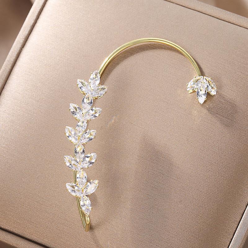 

Мода, особистість, темперамент, квіти та листя з циркону без отворів для вух, проста жіноча кліпса для вух