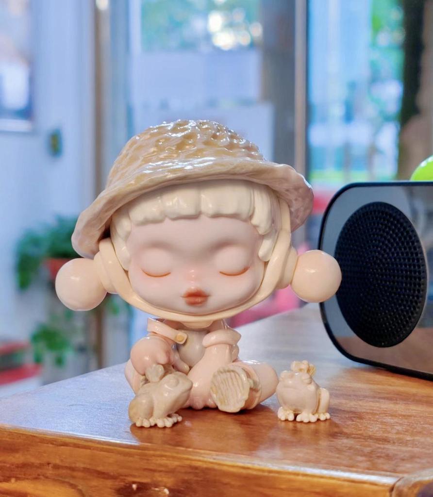 Pop Mart Temperature Series Blind Box Action Figure Doll Toy Car Ornament Souvenir