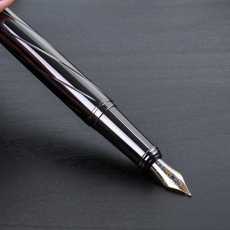 Metal Business Fountain Pen, Smooth Writing, Suitable for Daily Signature Pens for Business People and Students