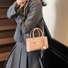 Premium Texture Foreign Style Handbag Bag Women'S Fashion Versatile Work Commuter Messenger Bag Small Bag