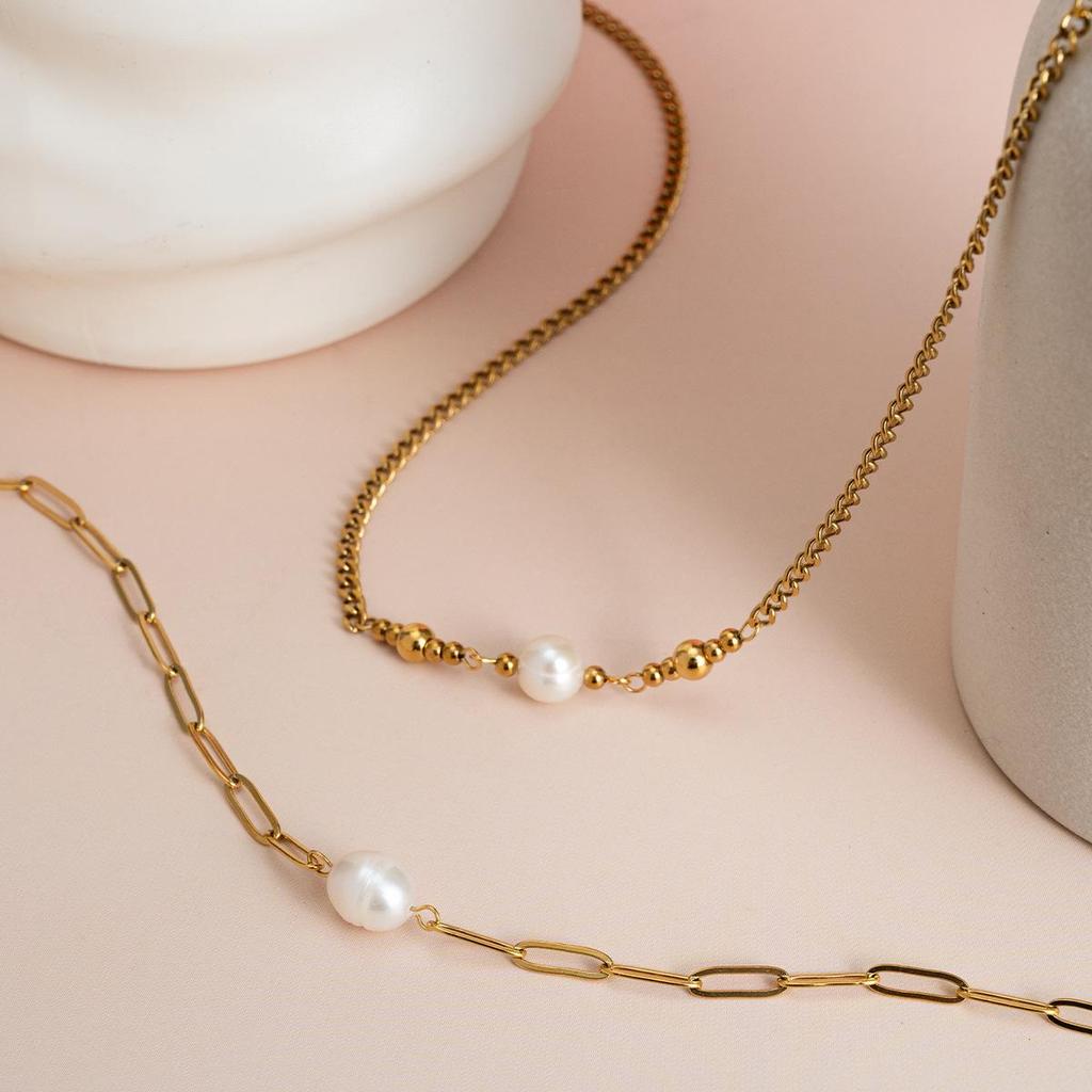 French Titanium Steel Freshwater Pearl Necklace - Stylish, Versatile Clavicle Chain for Women & Friends.