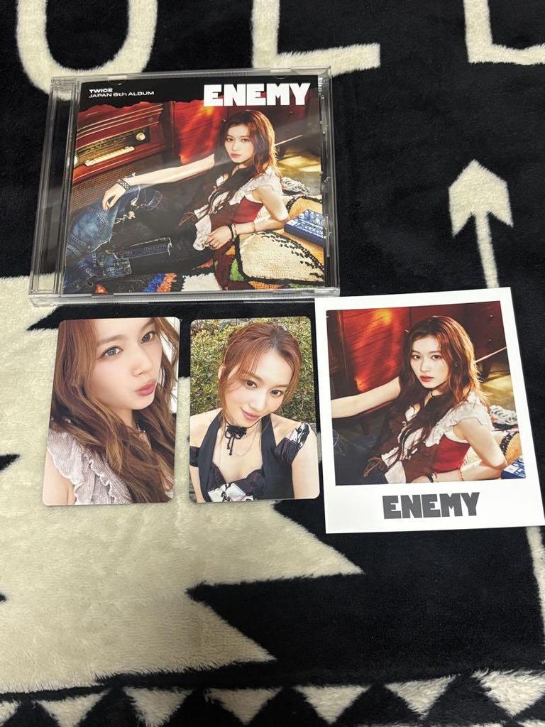 [USED] Opened TWICE ENEMY Sana Solo Edition