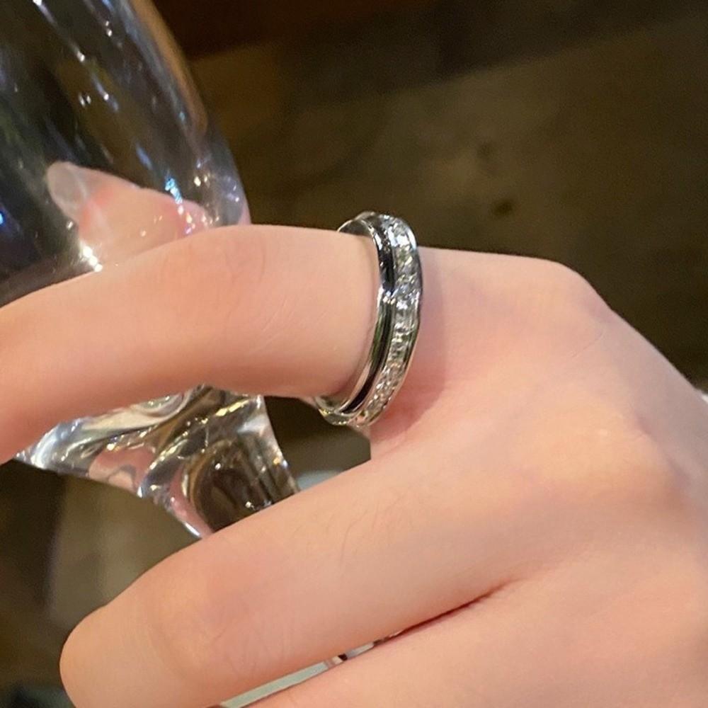 Titanium Steel Rotating Ring Minimalist Vintage Zircon Spin Ring Simple Finger Jewelry Party