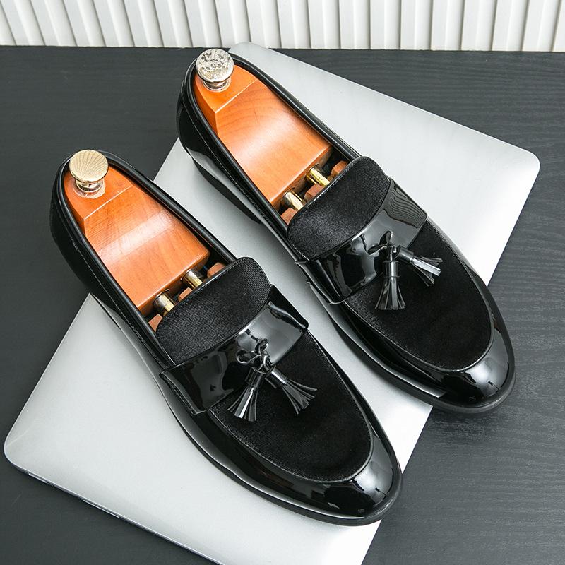 Autumn and Winter Leather Shoes Men's British Tassel One-pedal Business Dress Breathable Beanie Shoes Youth Casual Loafers Men's Shoes