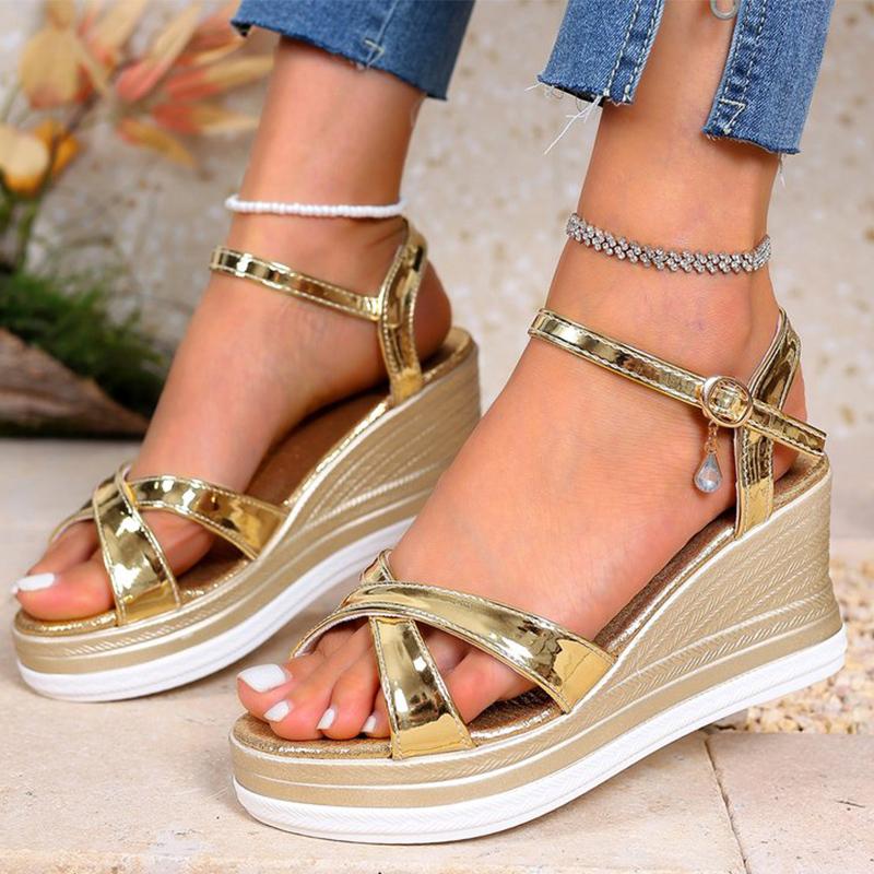 Fashion Luxury Golden Open Toe Wedge Sandals Women Summer Fashion Buckle Strap High Heel Sandals Woman Crystal Platform Women\'s Slides