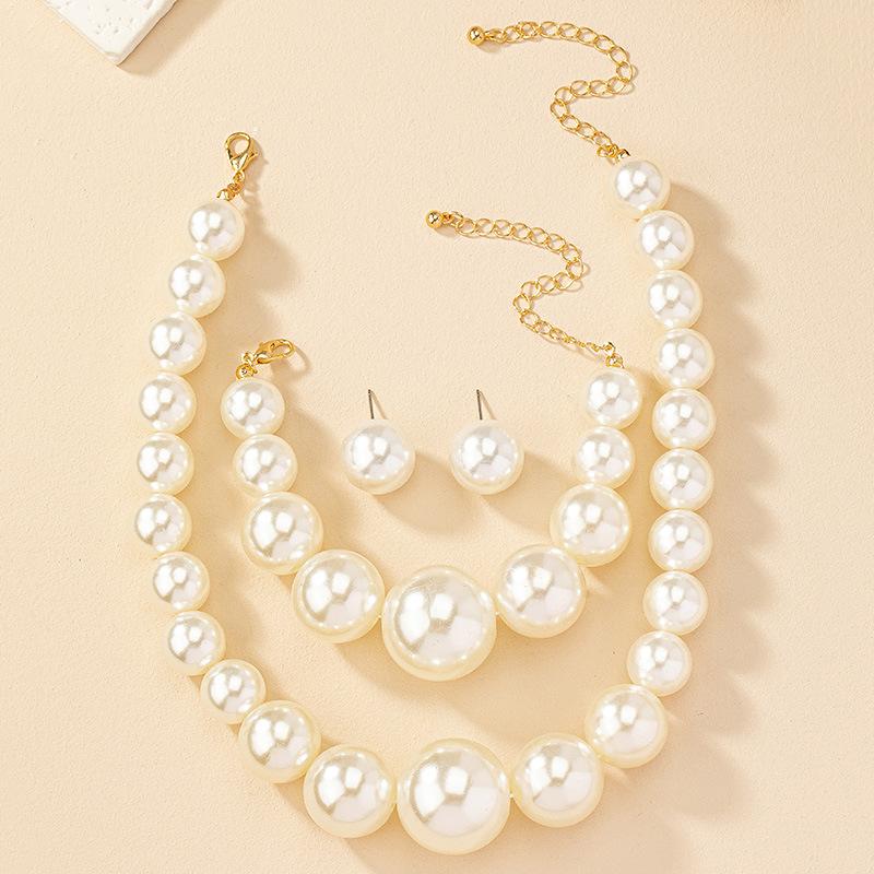 Freshwater Pearl Earrings Bracelet Necklace Set Female Niche Light Luxury Collarbone Chain